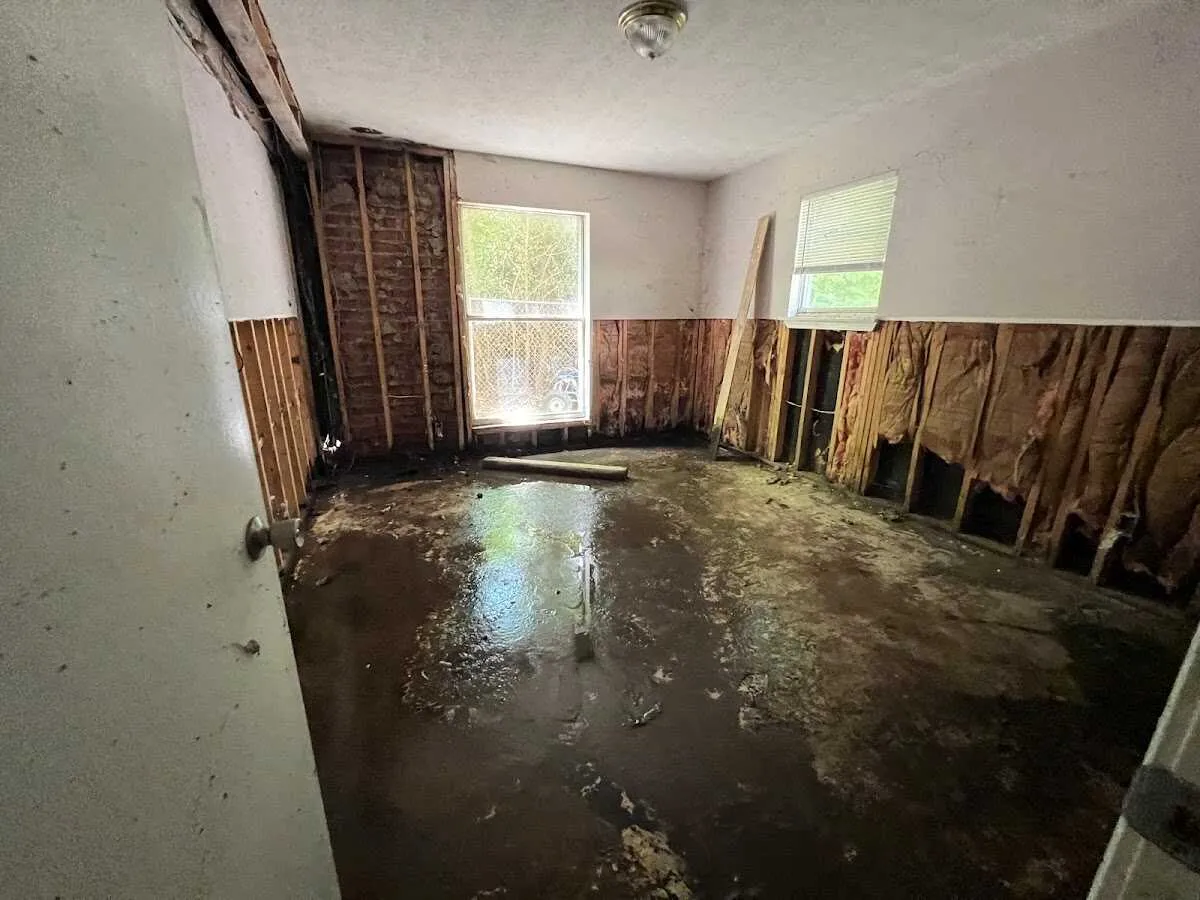 Water Damage Restoration services in Wright, FL